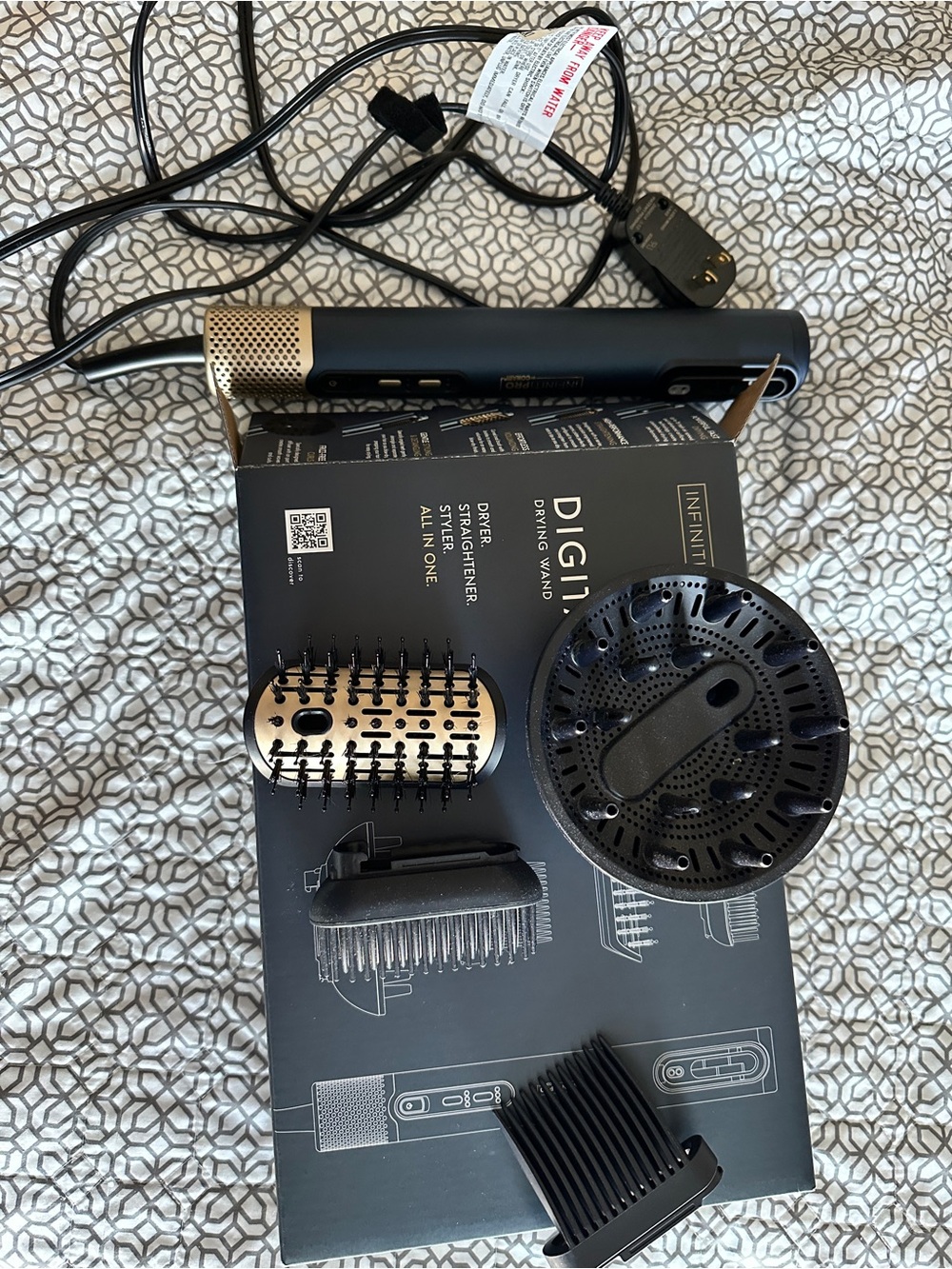 Conair InfinitiPro Digitalaire Drying Wand with Styling Attachments